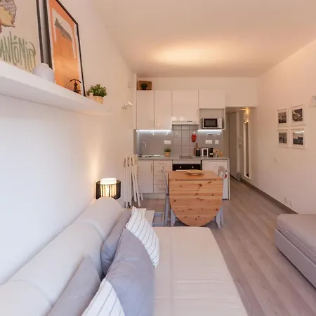 Flh Real Homey Apartamento *